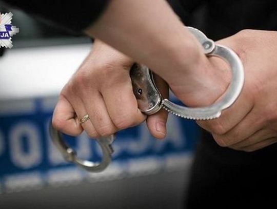 Biłgoraj: Policjanci zatrzymali 42-latka poszukiwanego listem gończym