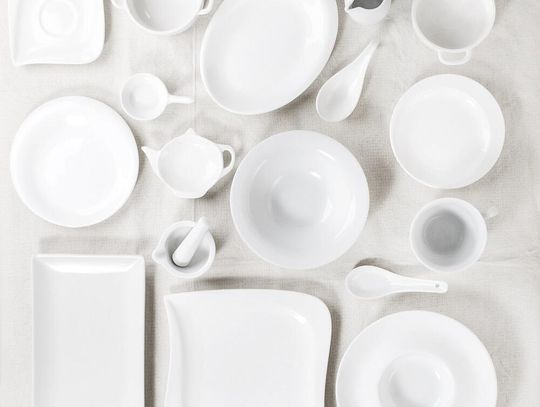 Dlaczego warto wypożyczyć zastawę stołową?