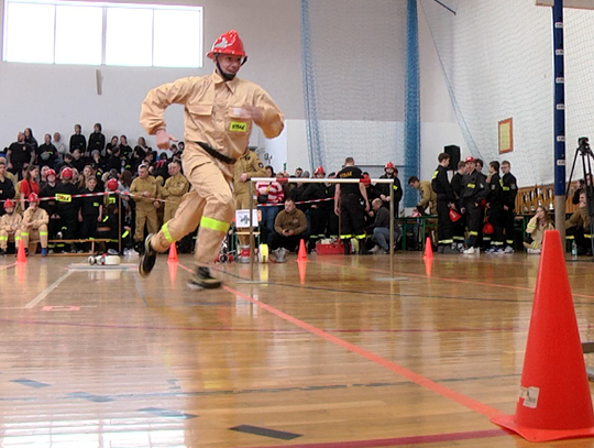 II Powiatowe Halowe Młodzieżowe Zawody Sportowo Pożarnicze