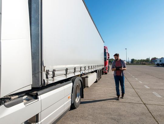 Jakie dokumenty są potrzebne podczas odprawy celnej eksportowej?