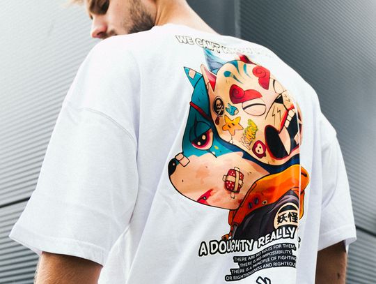 Letni must-have: stylowe T-shirty męskie na każdą okazję