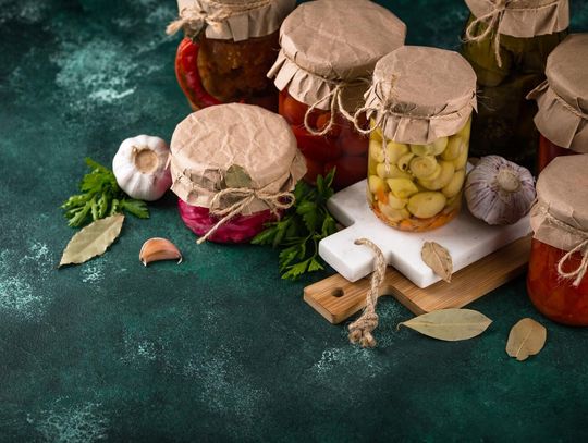 Naturalne przetwory ? jak powstają i dlaczego mają wyjątkowy smak?