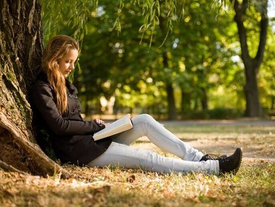 Parka kurtka – pomyśl latem o jesieni