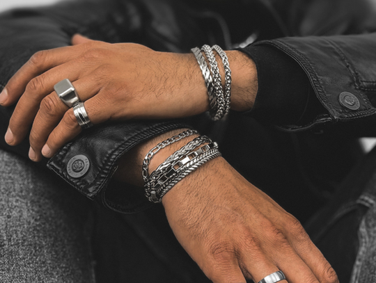 Pozwól się zapamiętać. Bransoletka męska idealna na prezent