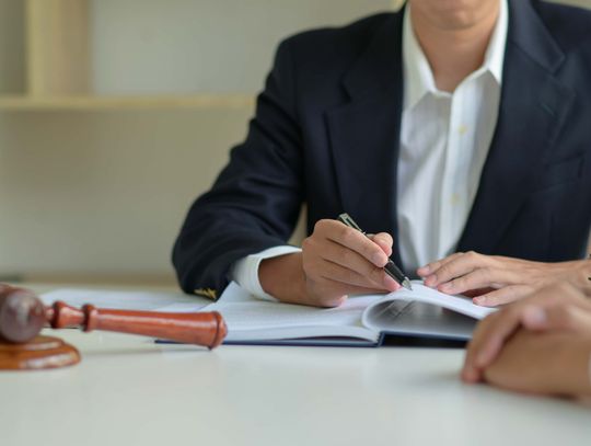 Prawo gospodarcze: najważniejsze aspekty, które każdy przedsiębiorca powinien znać