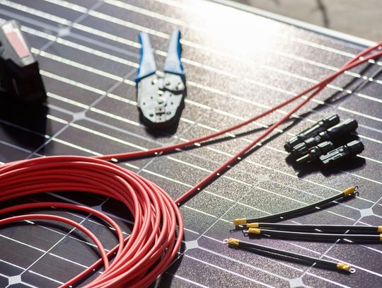Przewód uziemiający do PV ? jaką pełni funkcję w instalacji fotowoltaicznej?