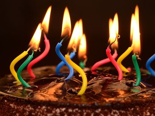 Surowce do produkcji świec – parafina i stearyna