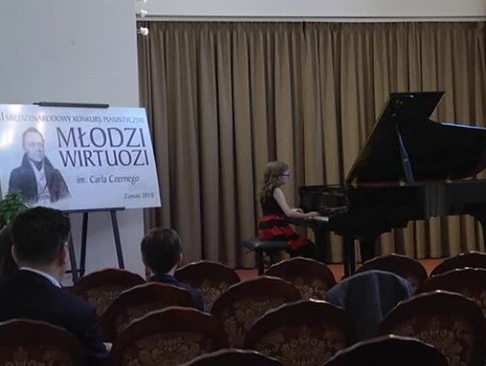 [VIDEO] II Międzynarodowy Konkurs Pianistyczny "Młodzi Wirtuozi" im. C. Czernego