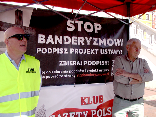 W Zamościu zbierano podpisy pod inicjatywą „Stop banderyzmowi”