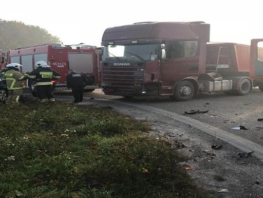 WYMUSIŁ PIERWSZEŃSTWO NA CIĘŻARÓWCE