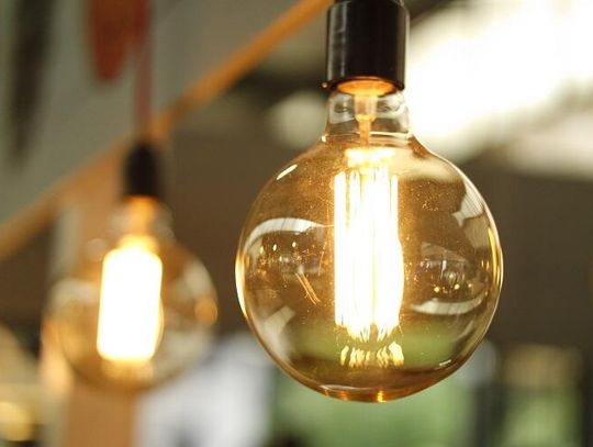 Zapewnij dobre oświetlenie biurowe