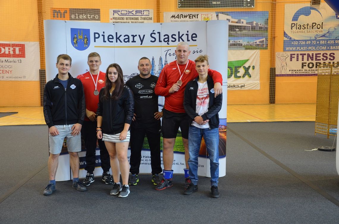 Sukcesy zawodników "Agrosu" podczas Finału Ogólnopolskiej Olimpiady Młodzieży w podnoszeniu ciężarów